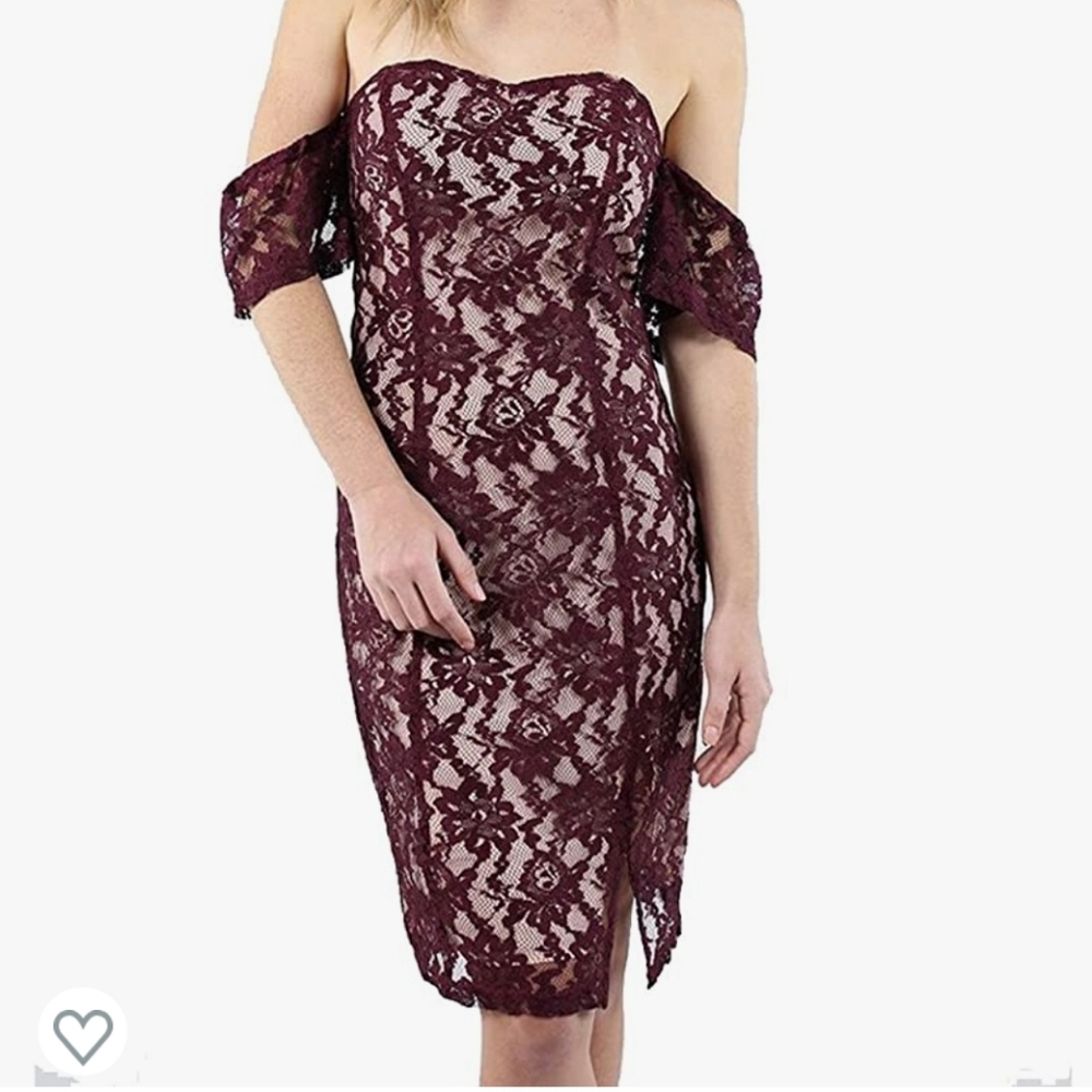 J.O.A. Fitted lace off the shoulder dress. Sweetheard neckline. (M) Burgandy